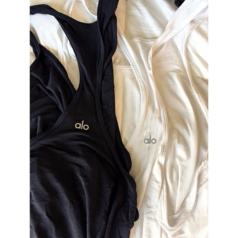 Alo Yoga Racerback Tank Tops Black White Womens Large Flowy Workout Lot of 2
